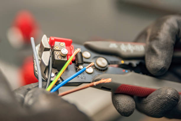 Best Electrical Installation Contractor  in Lillian, AL